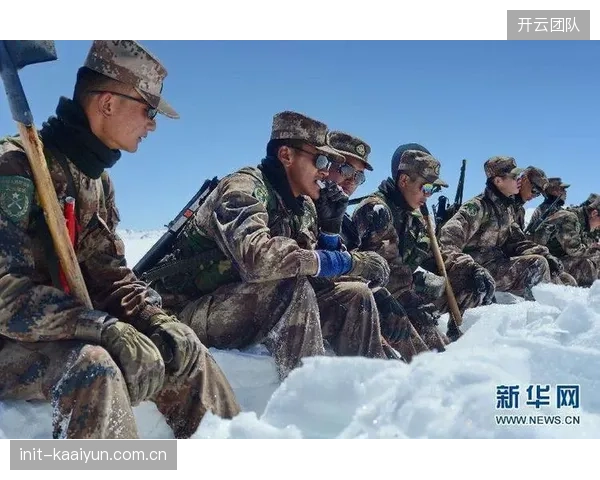 阿兹特克高原魔鬼主场成墨西哥队核心战术武器,南非队将面临严峻生理与心理双重考验。 阿兹特克高原魔鬼主场成墨西哥队核心战术武器,南非队将面临严峻生理与心理双重考验。